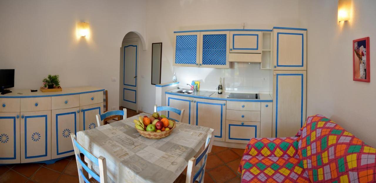 Appartamenti Residence Zodiaco Porto Pozzo Kültér fotó